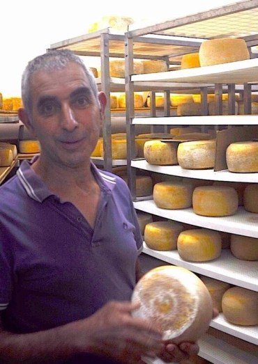 cheesemaker